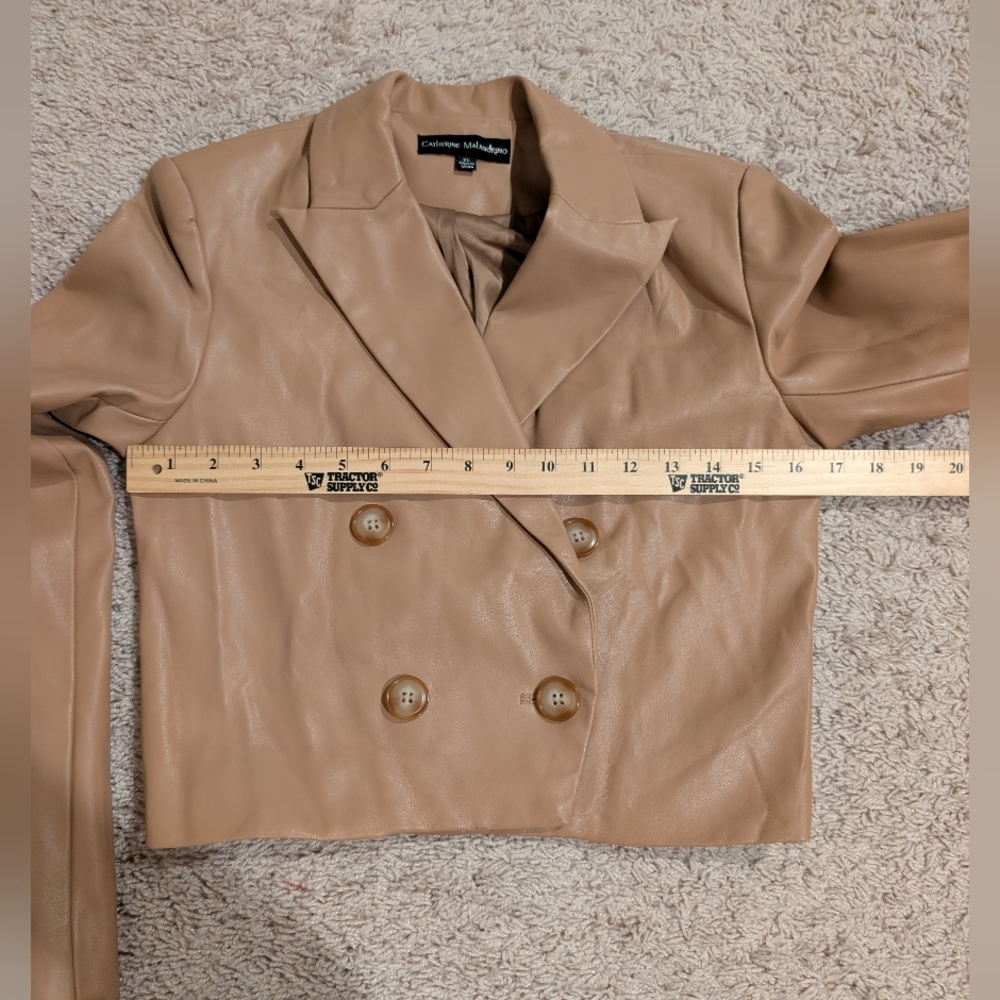 NEW Catherine Malandrino Faux Leather Cropped Blazer Jacket Size XS Toffee Tan - Picture 8 of 10